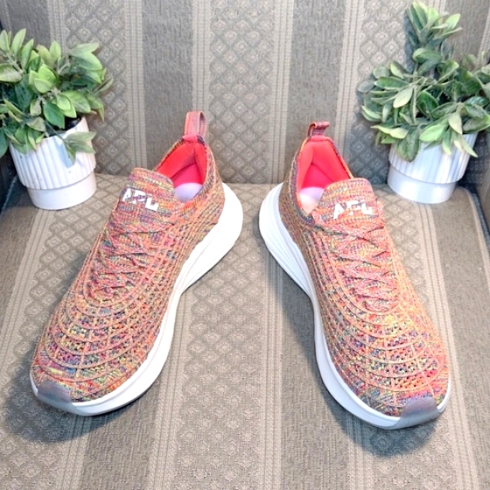 APL Techloom Wave Sneakers